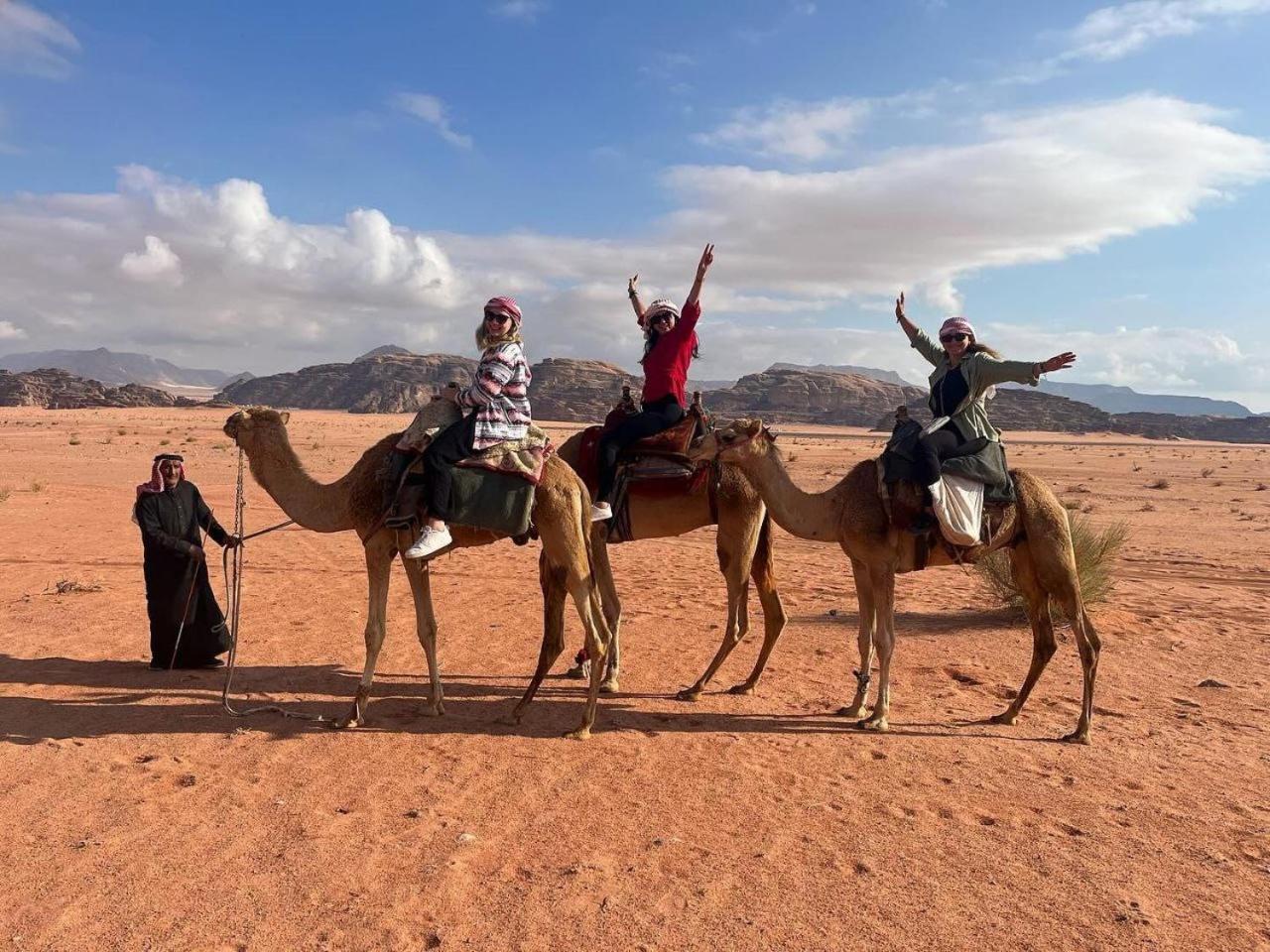 Eyad Wadi Rum desert camp Hotel Bagian luar foto